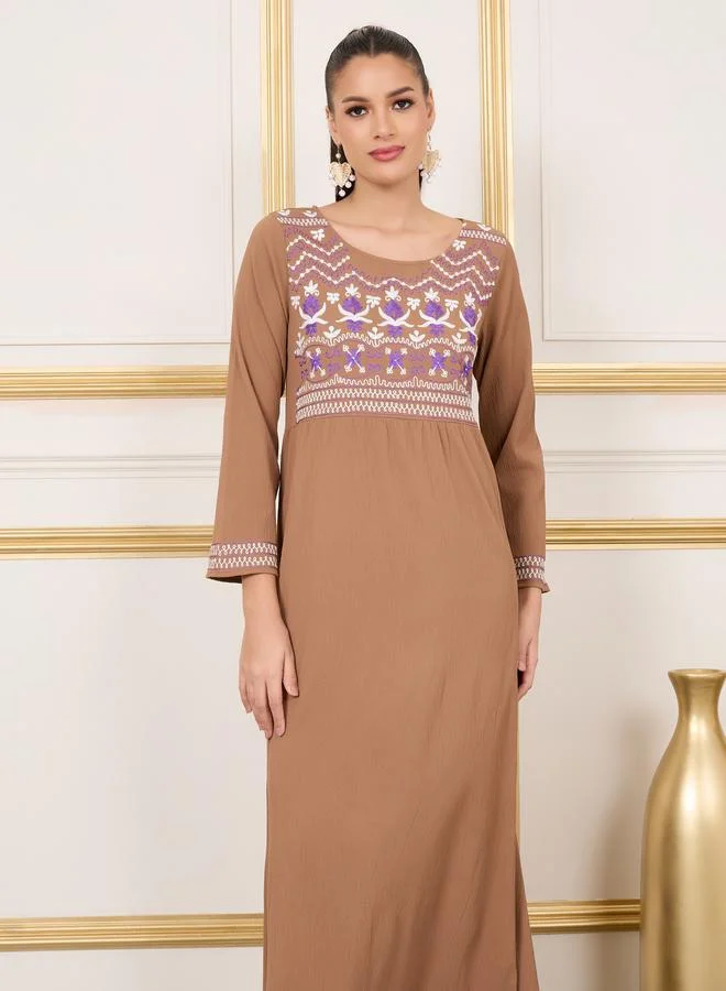 ستايلي Styli Floral Thread Embroidered Crepe Jalabiya