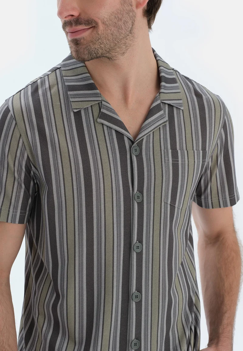 dagi  Striped Regular/Classic Fit Shirt & Shorts Pajama Sets Spread Collar Cotton Blend Sleepwear for Men | Best Price UAE