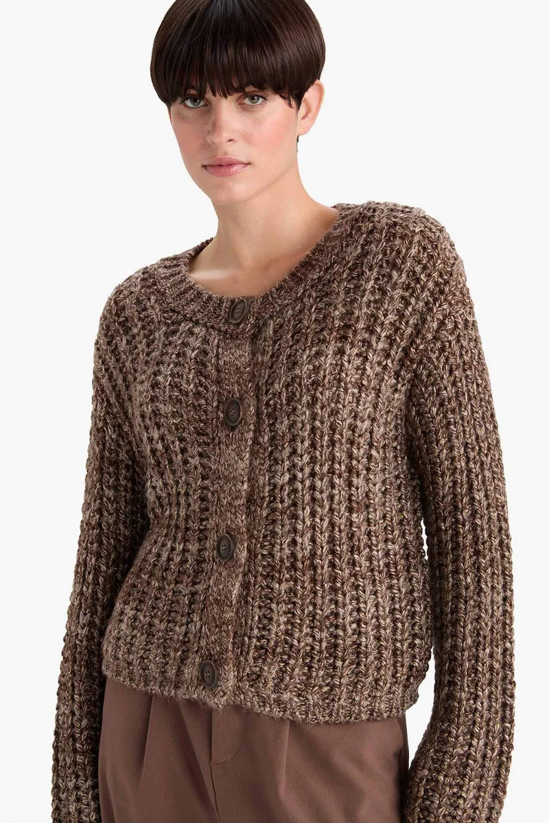 ديفاكتو Oversize Fit Crew Neck Knitwear Cardigan