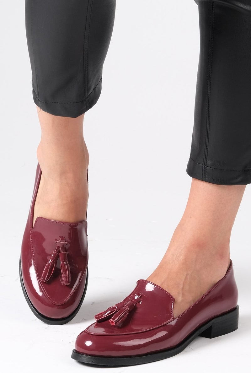 Mio Gusto Iris Claret Red Patent Leather Oxford Shoes  - Image 4