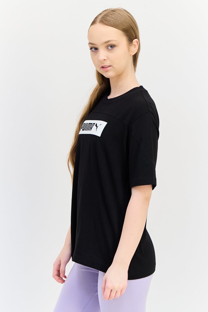 PUMA تي شيرت رياضي نسائي قصير الأكمام في الهواء الطلق، أسود - Image 4