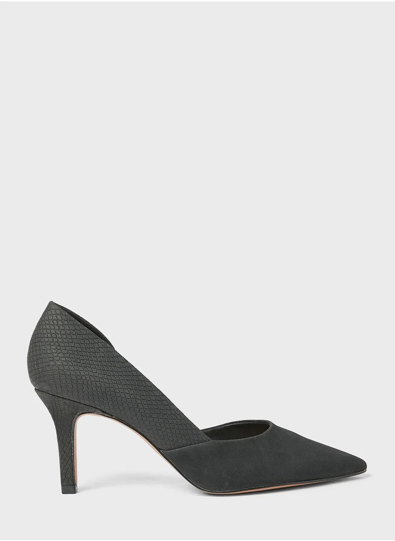 كول ات سبرنج Ariaa Pointed Pumps