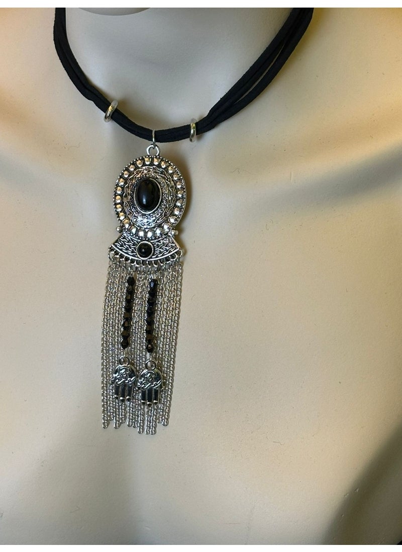 Gönülden Tasarım Heart Design Black Stone Chain Tassel Design Women's Necklace Length 15 cm  - Image 1