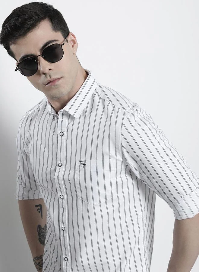 Men Regular Fit Striped Cutaway Collar Casual Shirt