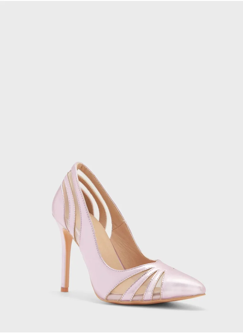 Khizana Cutout Detail Pointed Pump