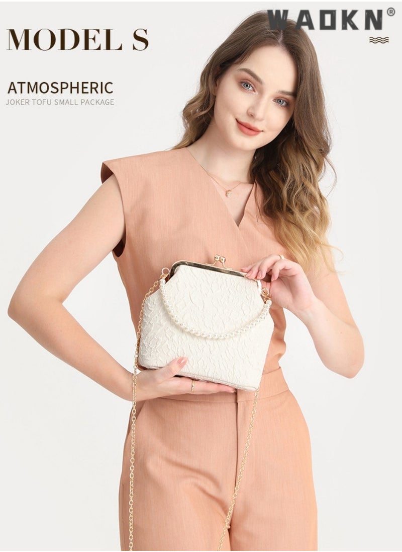 WAOKN Women's New Pearl Shoulder Strap Clutch Bag, Ladies Mini Mobile Phone Bag Handbag Tote Bags, Versatile Chain Carry Bags Gift Bag Suitable for Banquets and Parties  - Image 3