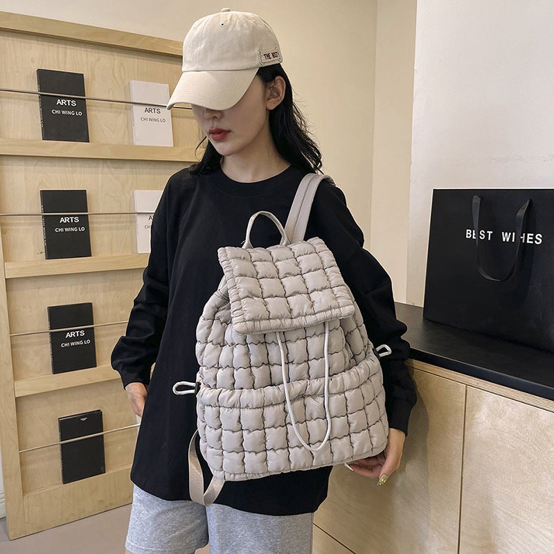 Commuter Travel Large Capacity Down Shoulder Bag Lightweight Fluffy Plaid Casual Korean Style Bag For Women - Image 5