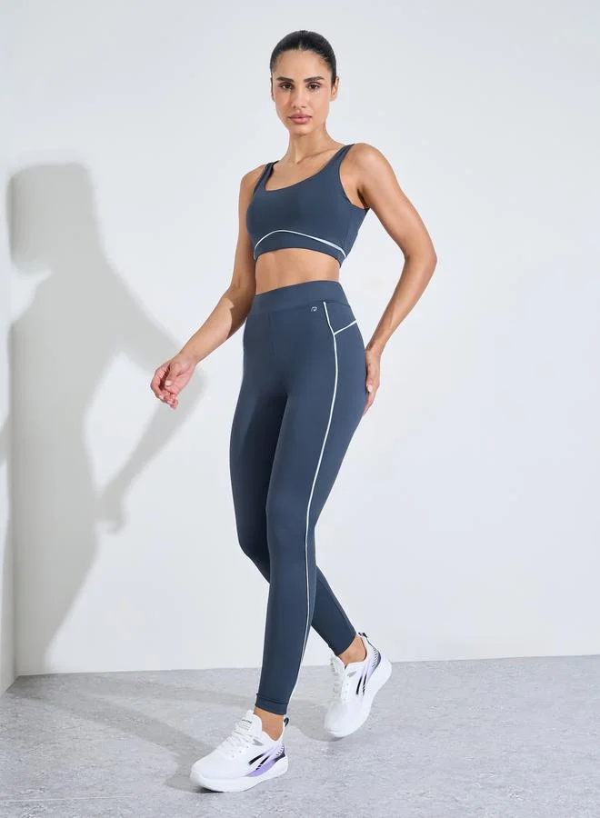 Styli Active Navy Blue Contrast Details Sports Bra and Leggings Activewear Set