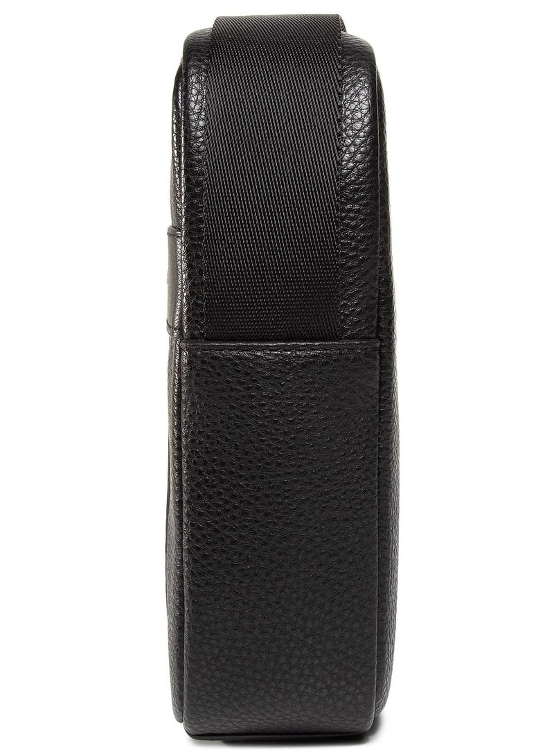 Tommy Hilfiger Plus Tommy Hilfiger CrossBag Black Color for Men  - Image 3