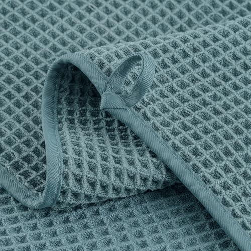 MICROFI Microfiber Waffle Bath Towels, 4 Pieces, Soft, Absorbent, Fast Drying, Lint Free (Green) - Image 3