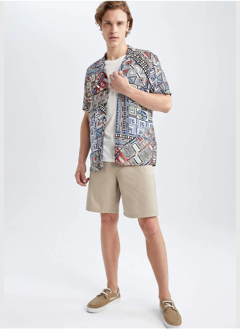 DeFacto Regular Fit Short Sleeve Mystic Print Viscose Shirt