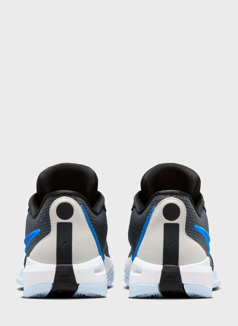 Nike Sabrina 1