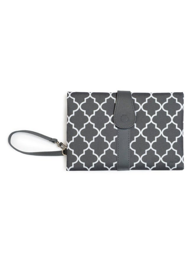 وسادة تغيير الحفاضات المحمولة والمضادة للماء والمخصصة لتغيير حفاضات الأطفال