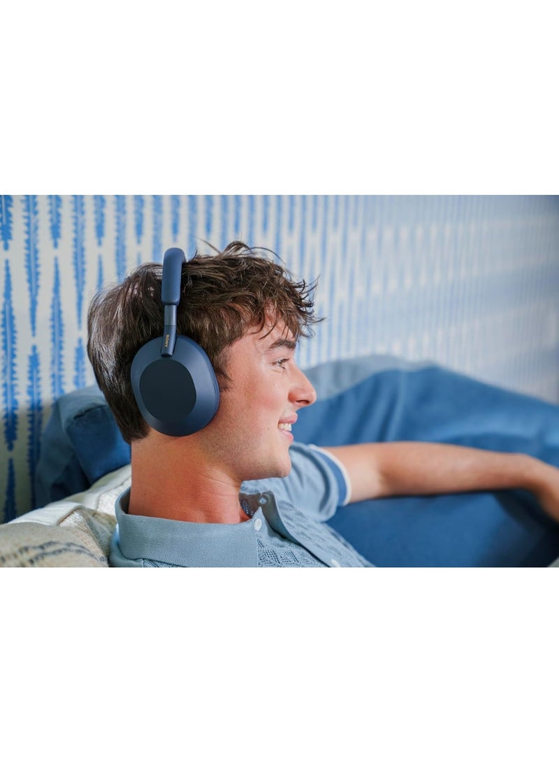Sony Corporation سماعات سوني WH-1000XM5 المتميزة لإلغاء الضوضاء، مُحسّن تلقائي لإلغاء الضوضاء، بطارية تدوم 30 ساعة، تحكم صوتي أليكسا، أزرق منتصف الليل - Image 4