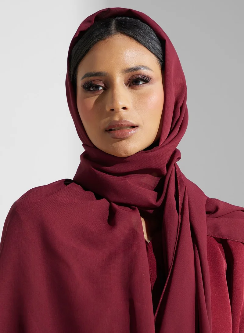 Khizana Embellished Detail Abaya With Sheila