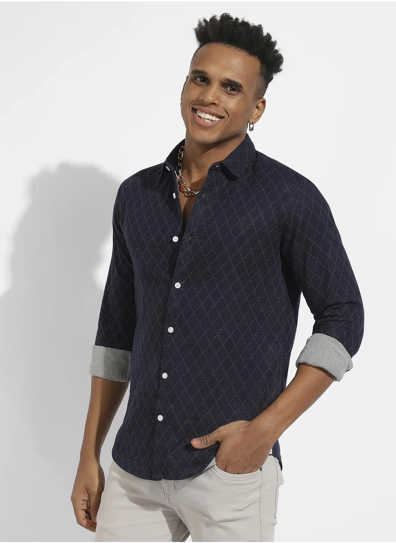 Campus Sutra Men's Navy Blue Chalk Diamomd Shirt