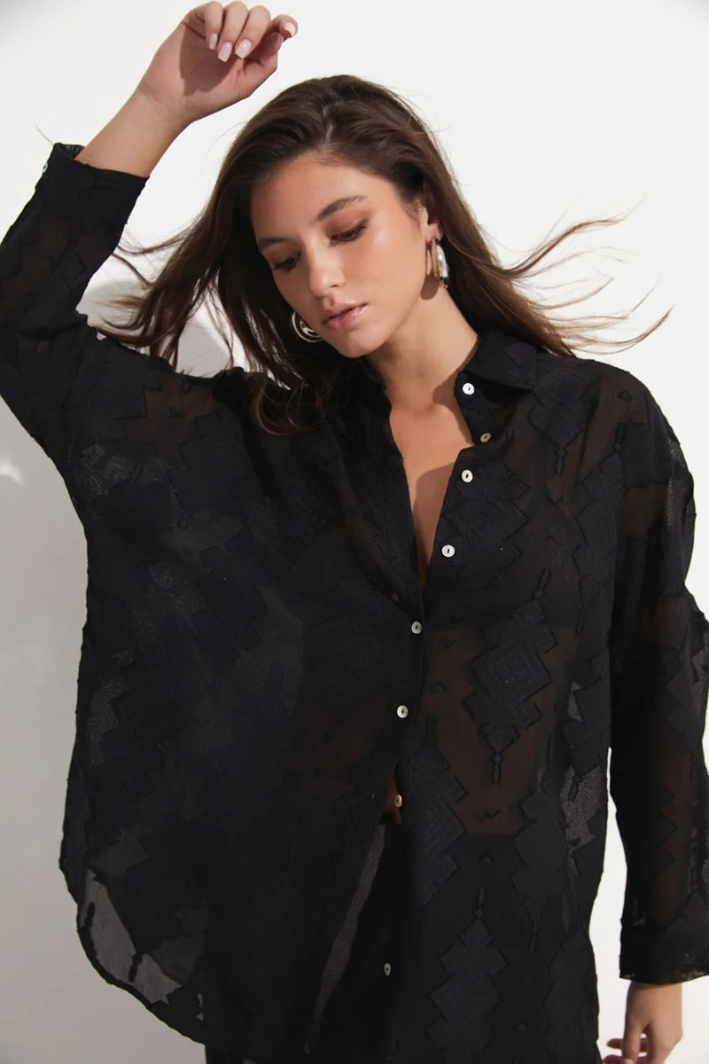 JUNE Women's Exclusive Oversize/loose Cut Self-Patterned Shirt