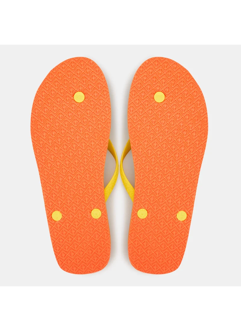CHUPPS Men's Nazarbattu Flip Flops