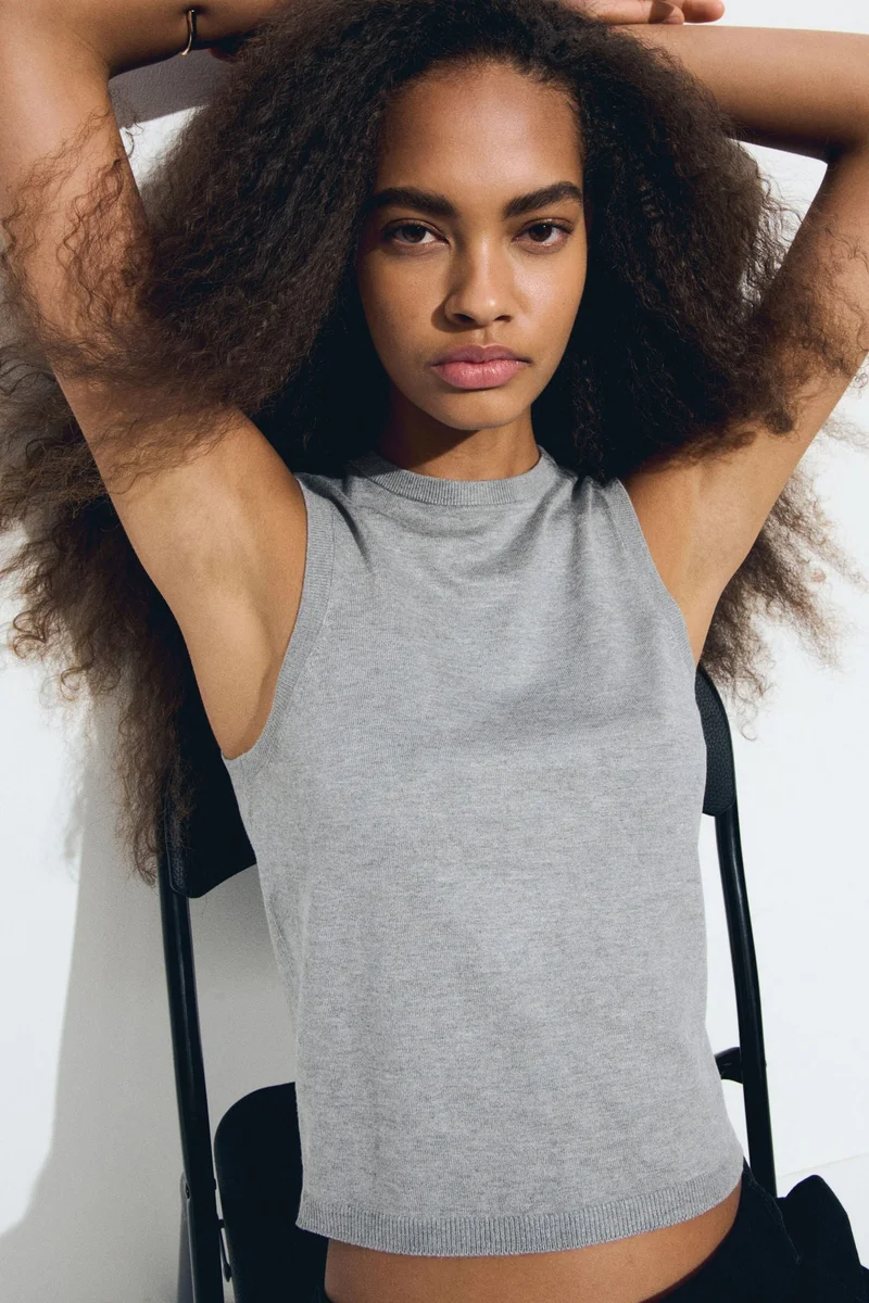 H&M Fine-knit sweater vest