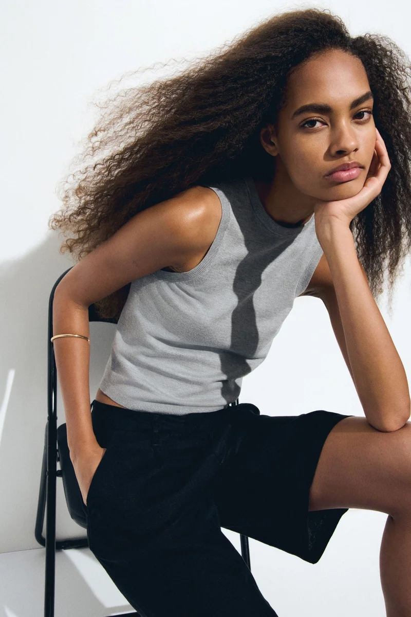 H&M Fine-knit sweater vest