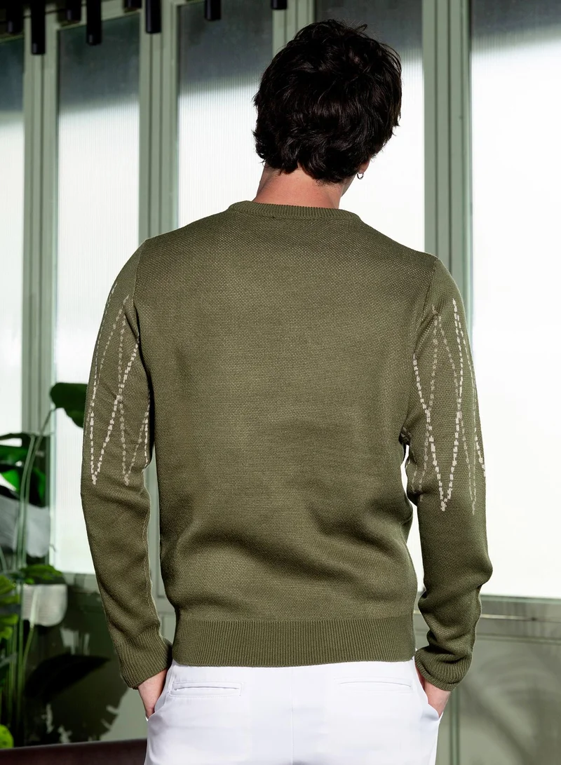 Campus Sutra  Men Zigzag-Jacquard Pullover Sweater | Round Neck, Long Ribbed-Cuff Sleeves | Pull On , Ribbed-Straight Hem | Geometric Jacquard Knitted Fabric For Casual & Daily Wear | Olive Green for Men | Best Price UAE
