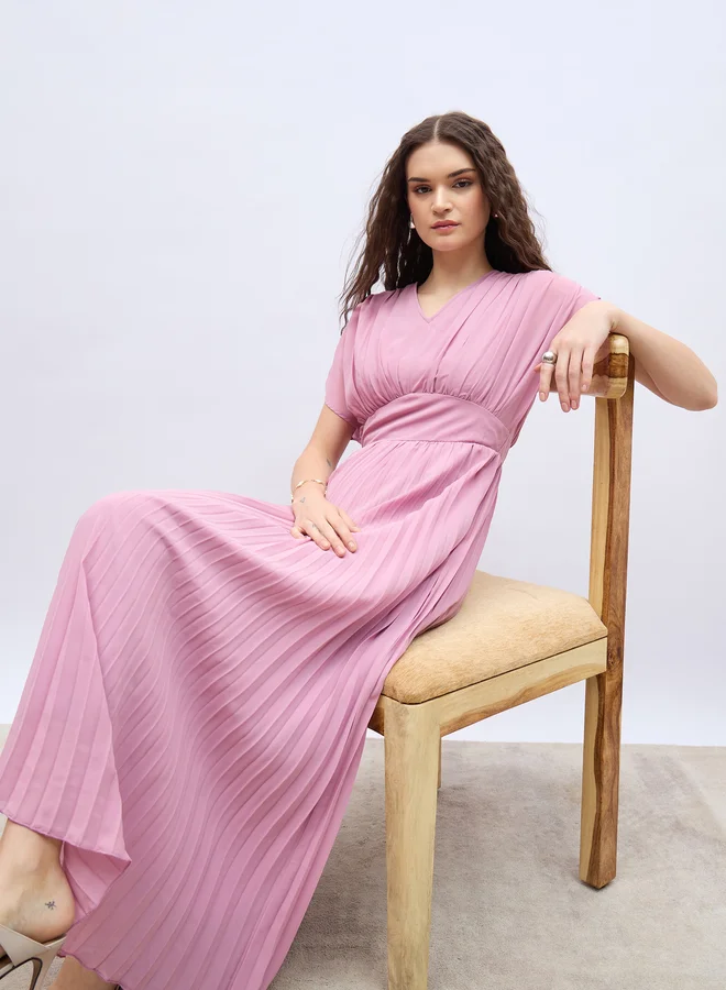 Styli Styli Solid Ruched Extended Sleeves Pleated A-Line Maxi Dress
