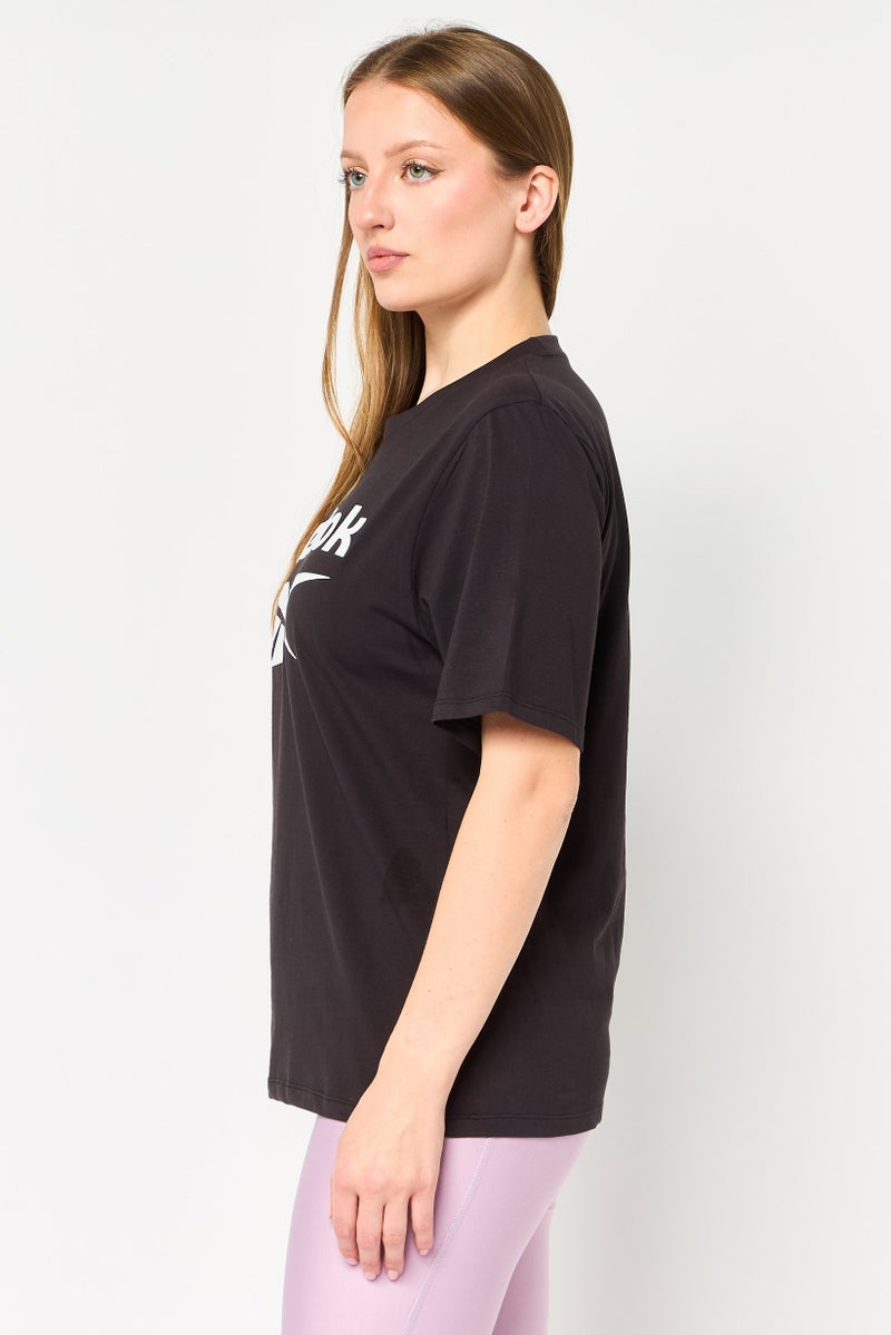 Reebok تي شيرت رياضي نسائي قصير الأكمام في الهواء الطلق، أسود - Image 4