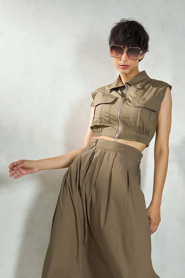 Virgio VIRGIO Cotton Stretch Seamed Collar Crop