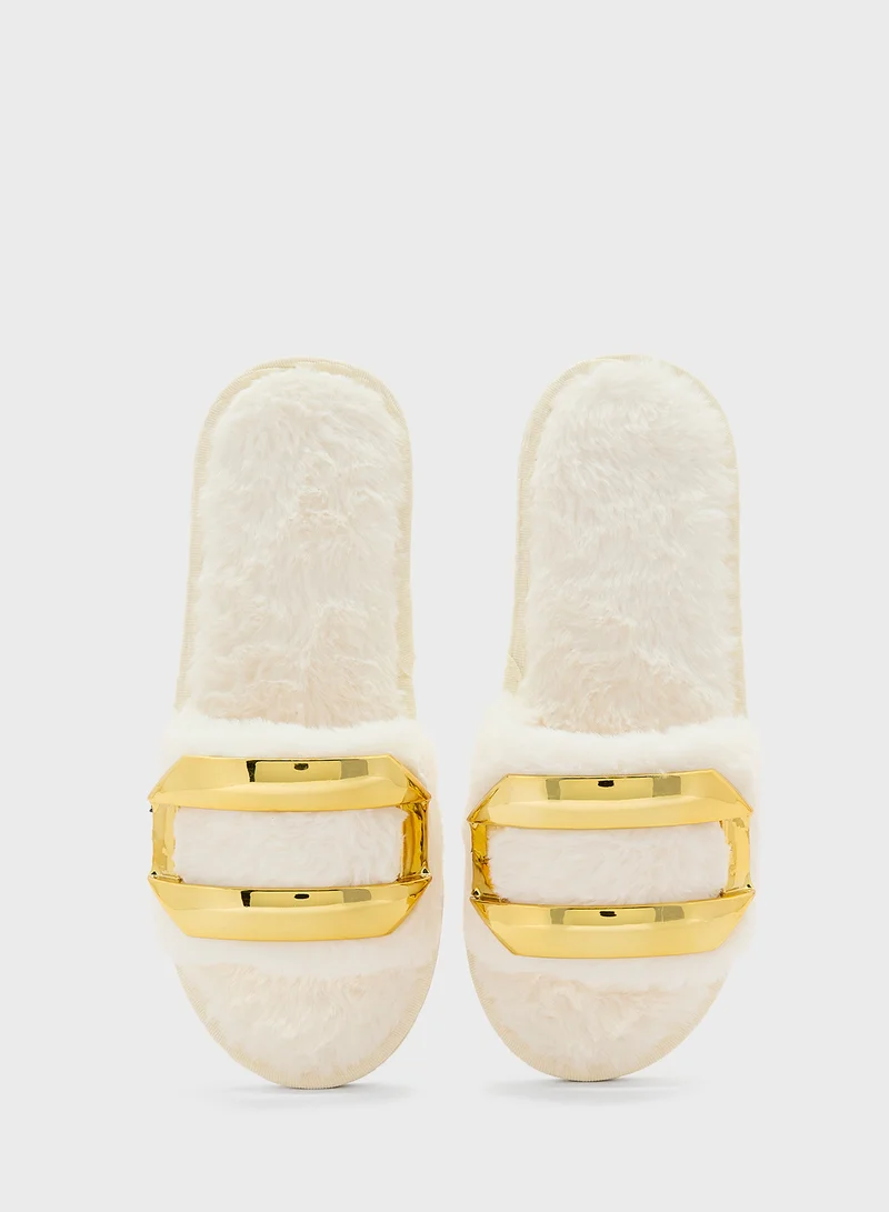 جينجر Metal Trim Fluffy One Strap Bedroom Slippers