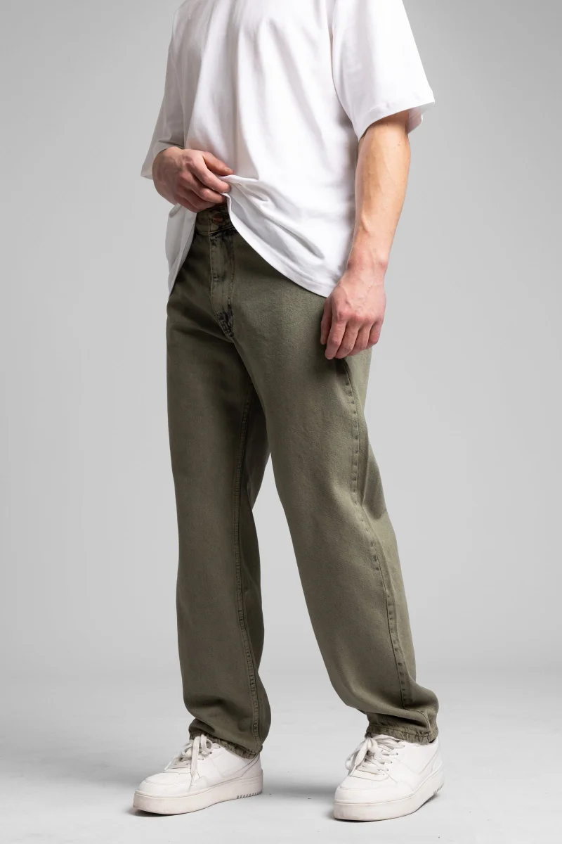 كاتش بنطلون جينز فضفاض بتأثير لون الثلج