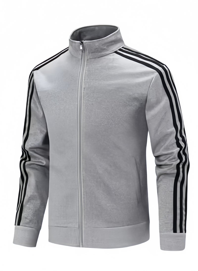 Nariele تي شيرت رياضي جديد بغطاء رأس وسحاب مع جيوب متعددة - Image 1