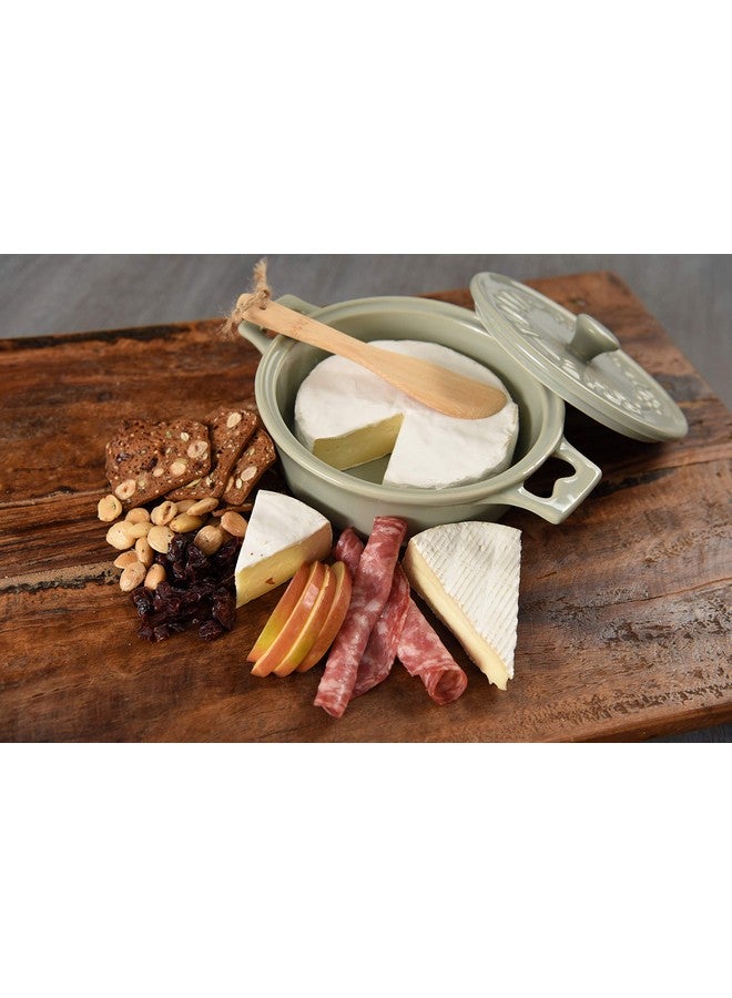 Creative Co-op طقم أفران بري من الحجر الخزفي Creative Co-Op DA2320SET مع أغطية وموزعات خشبية، 7" دائري، مجموعة من 2 ألوان - Image 3