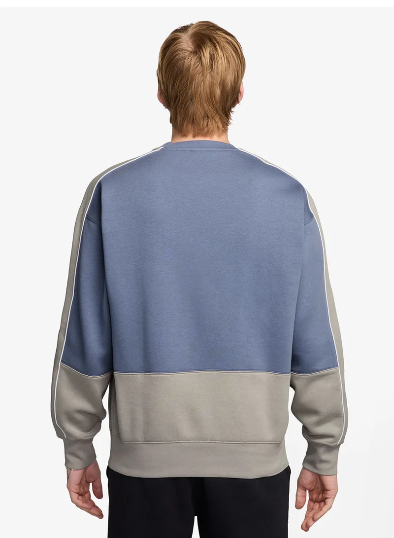 Nike Club Fleece Sweatshirt