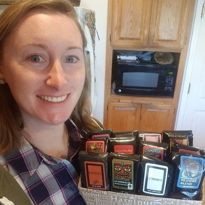 Indulgent Coffee Selection Gift Box | 100% Specialty Arabica Coffee | 12 Sample Bags of Medium Roast Ground Coffee - Image 2