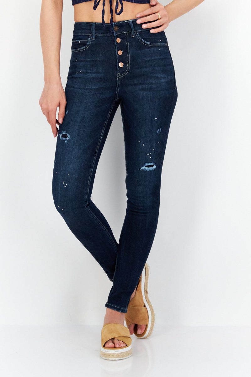 GUESS Women Skinny Fit Non-Stretchable Ripped Jeans, Black - Image 1