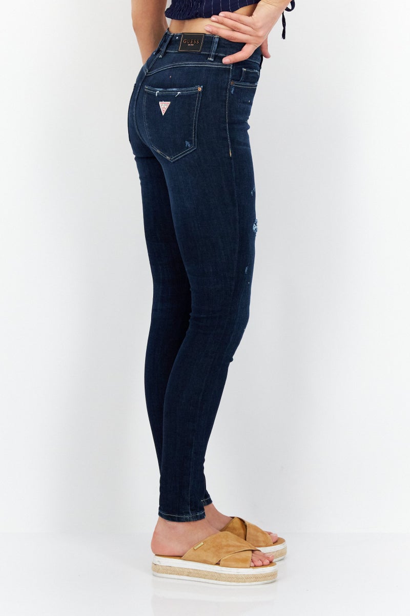 GUESS Women Skinny Fit Non-Stretchable Ripped Jeans, Black - Image 3