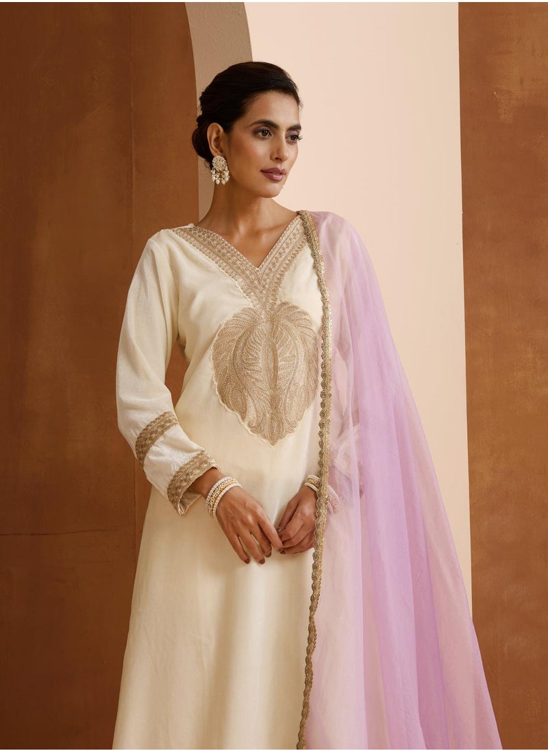 ISHIN Women's Off White Velvet Embroidered Tunic Full Length Casual Straight Fit Kurta Set  - Image 1