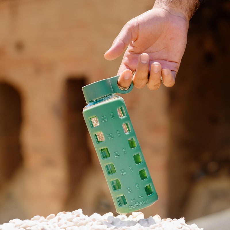 Purifyou 40/32/22/12 Oz Borosilicate Glass Water Bottles With Volume & Times To Drink  Silicone Sleeve & Stainless Steel Lid Insert  Reusable Bottle For Fridge Water  Milk  Juice (12Oz Shale Green) - Image 5