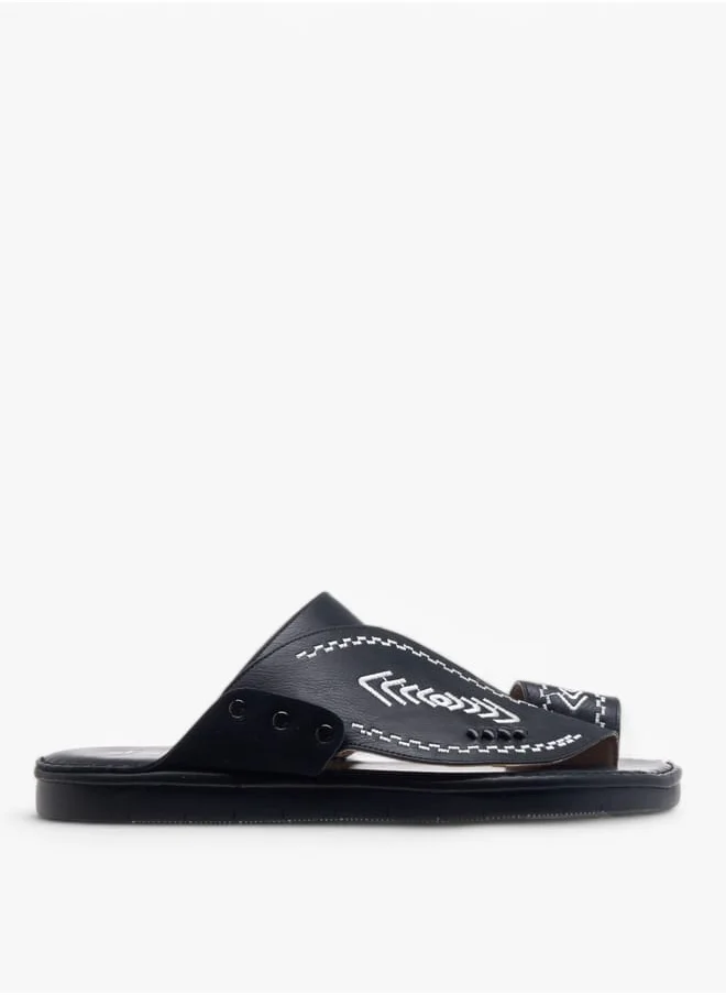 الواحة Men's Textured Slip-On Arabic Sandals