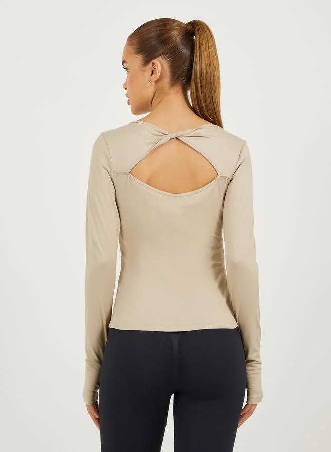 ستايلي Back Twist and Peep Thumbhole Detail Long Sleeve Top