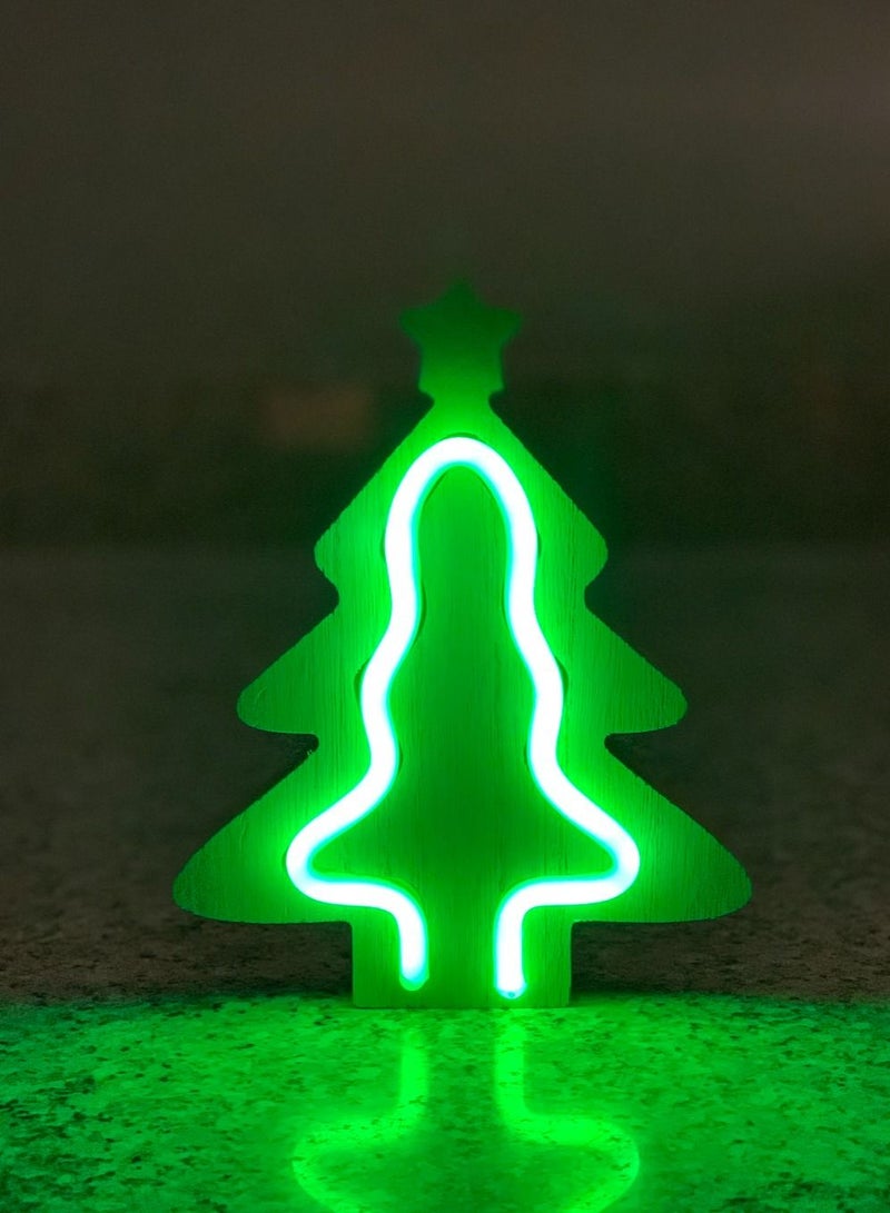 سلة إضاءة نيون على شكل شجرة كريسماس مثبتة على لوحة خشبية 21 في 17 سم - Image 2
