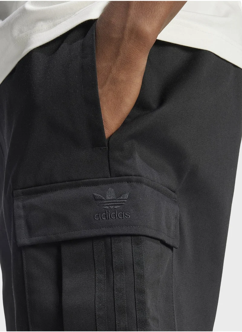 adidas Originals Essential Cargo Shorts