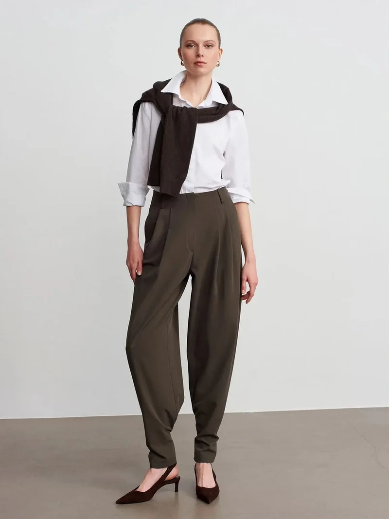 ديلفين DILVIN Women’s High-Waist Wide-Leg Crepe Trousers