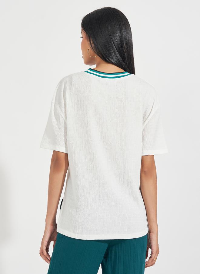 Styli Oversized Textured T-Shirt with High-Low Hem - Image 5