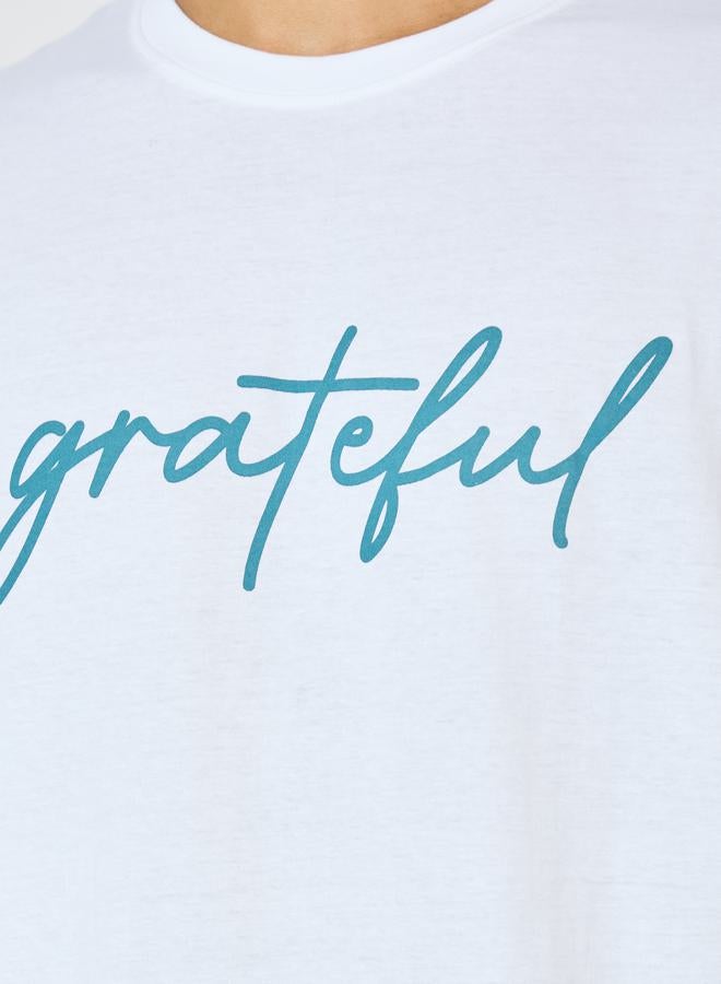 Styli Oversized Grateful Text Print T-Shirt  - Image 3