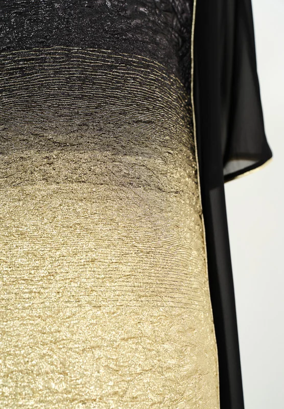 Thouq Beautiful chiffon Jalabiya With V-Neckline With Long Sleeves