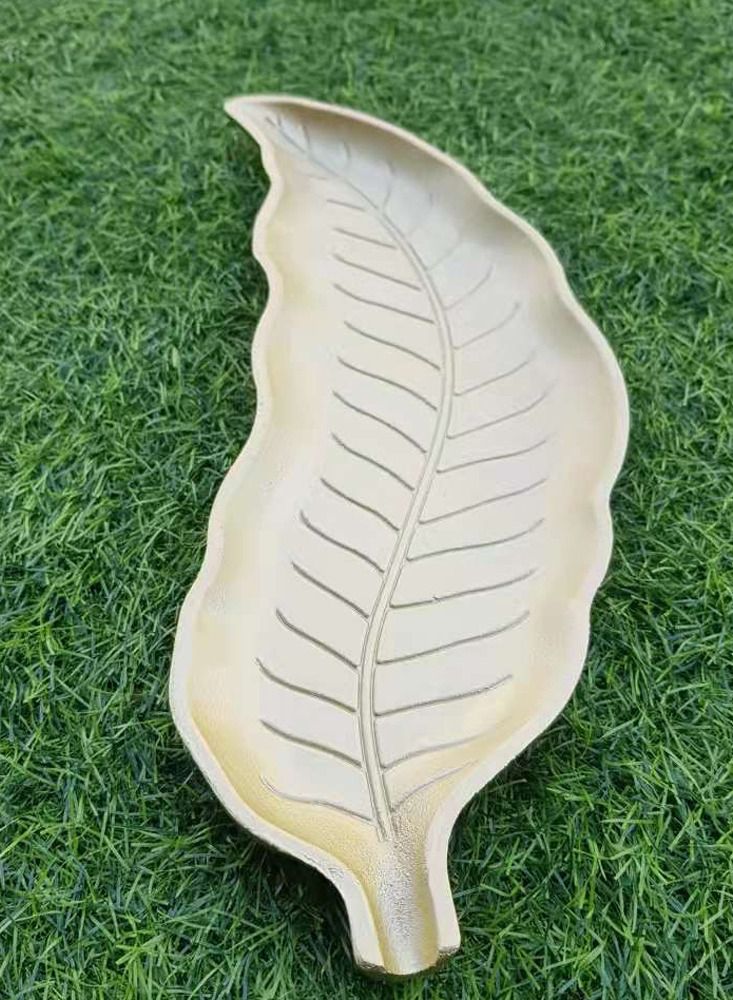 LINGWEI Wooden Serving Tray Home Decor Natural Organizer Holder Decorative Table Centerpiece Leaf Plates for Party Restaurant Kitchen Home Coffee. Golden - Image 1