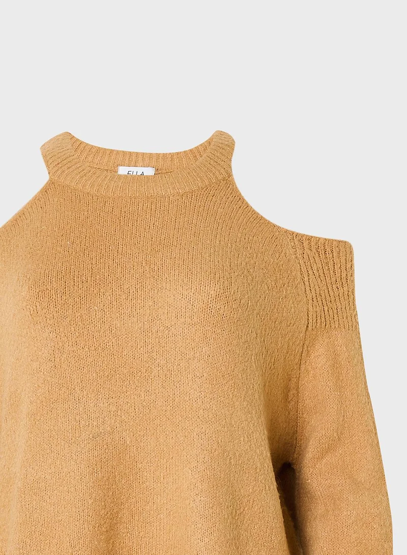 ايلا بلس Cold Shoulder Sweater