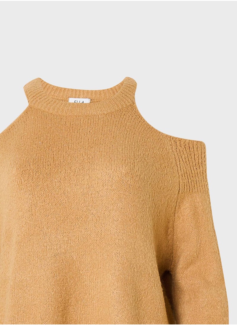 ايلا بلس Cold Shoulder Sweater  - Image 3