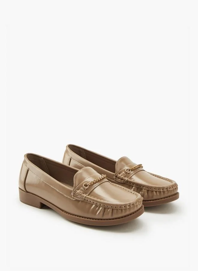 فلورا بيلا من شو إكسبرس Flora Bella Chain Detail Slip-On Loafers